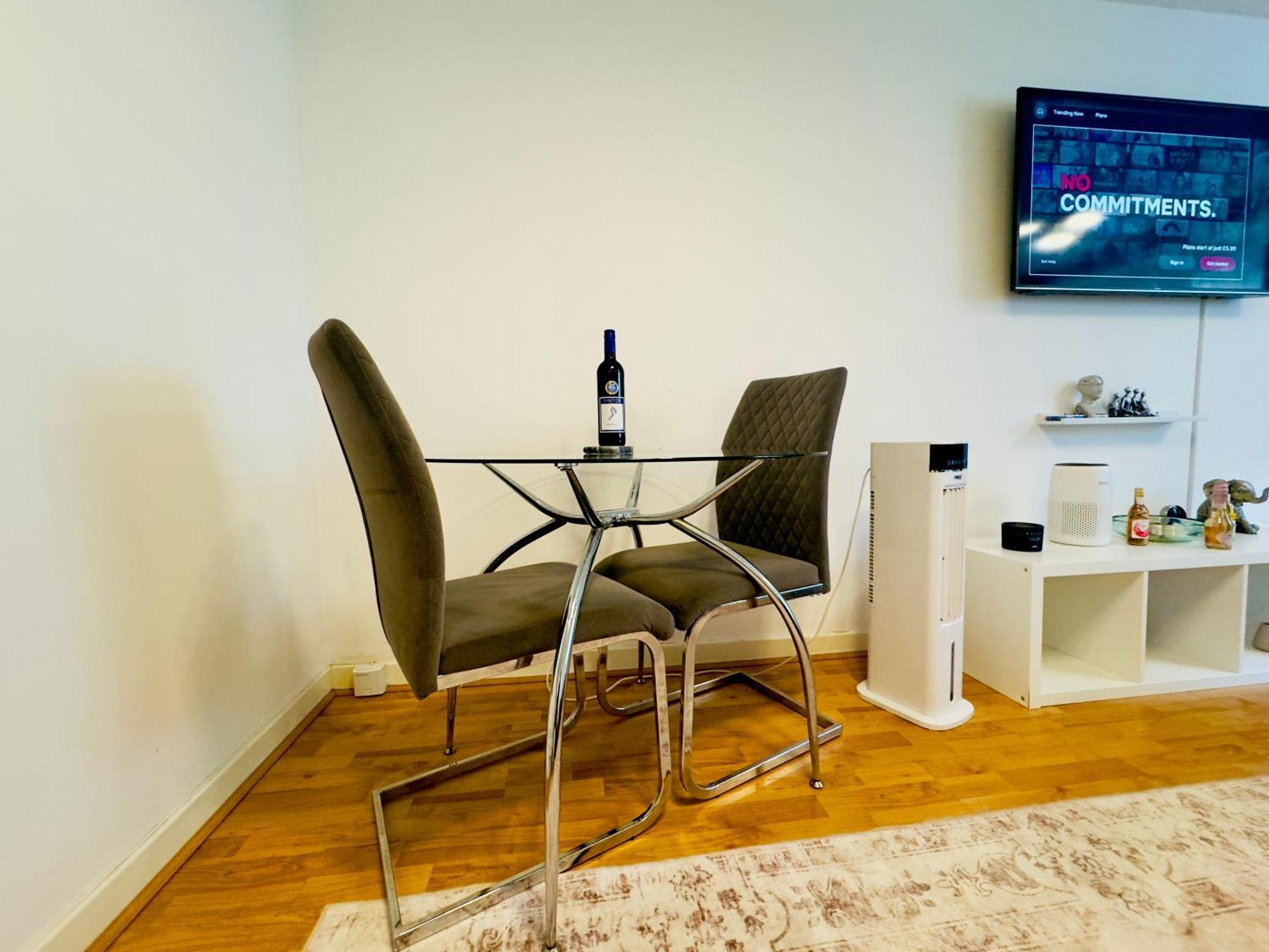 Luxury 1 Bed Tower Bridge London